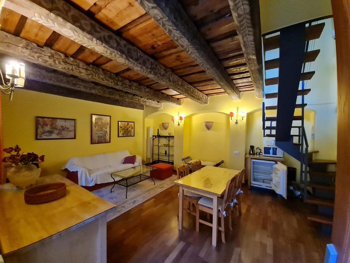 Magic Central Attic Apartment Prague Ngoại thất bức ảnh
