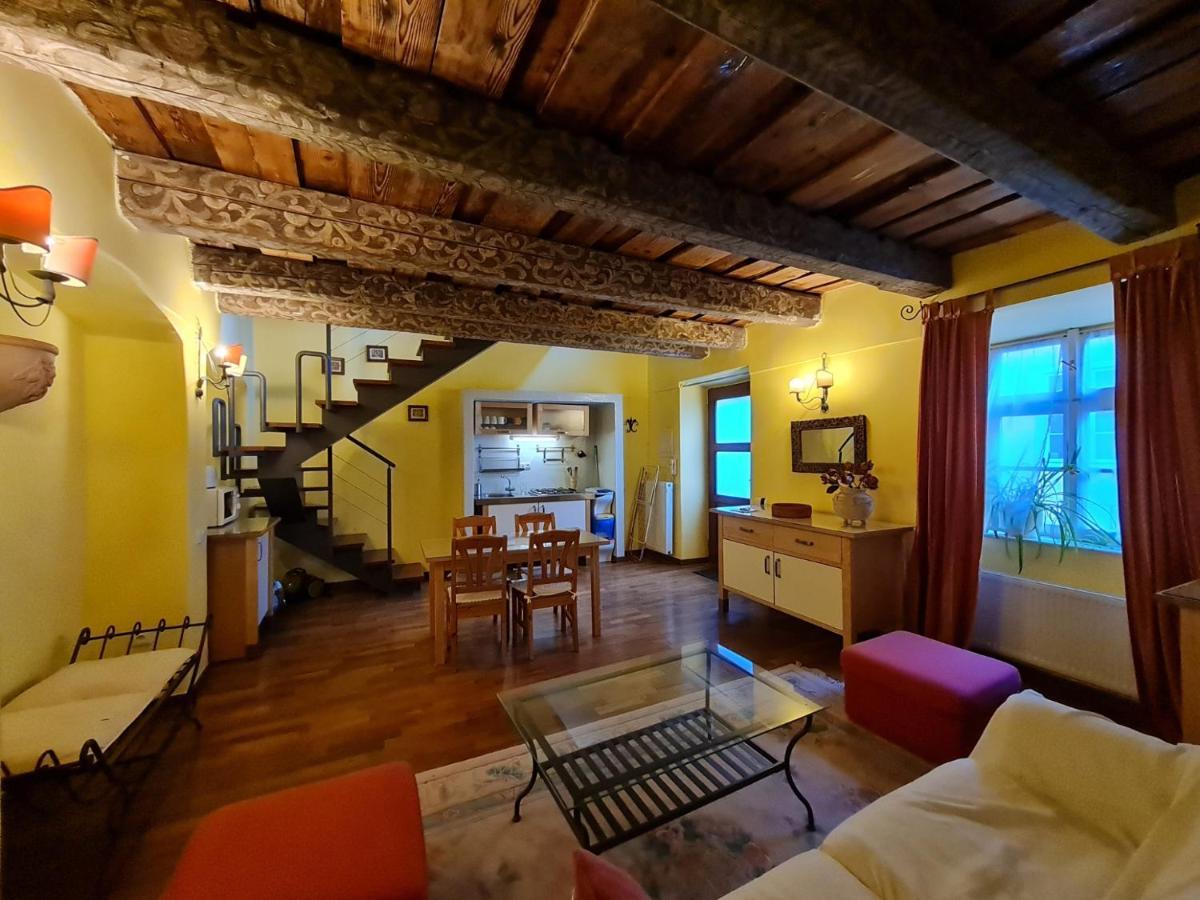 Magic Central Attic Apartment Prague Ngoại thất bức ảnh